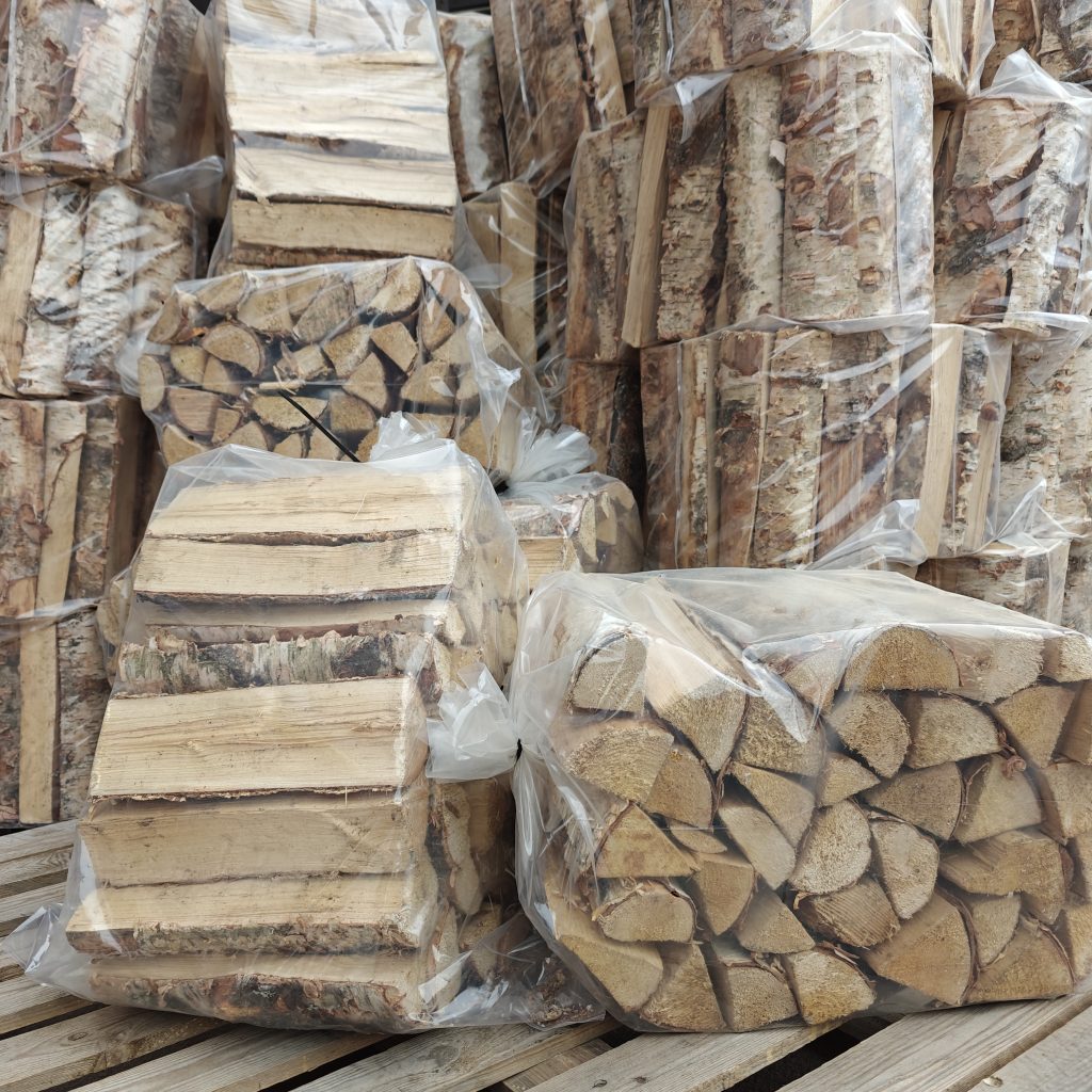 Koivuklapi, pakattu 40l säkkiin, lämpökuivattu, 30cm